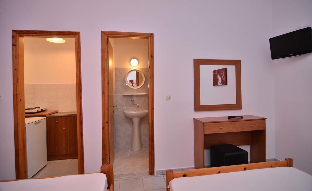 Giannis Hotel Паралия-Катерини Экстерьер фото